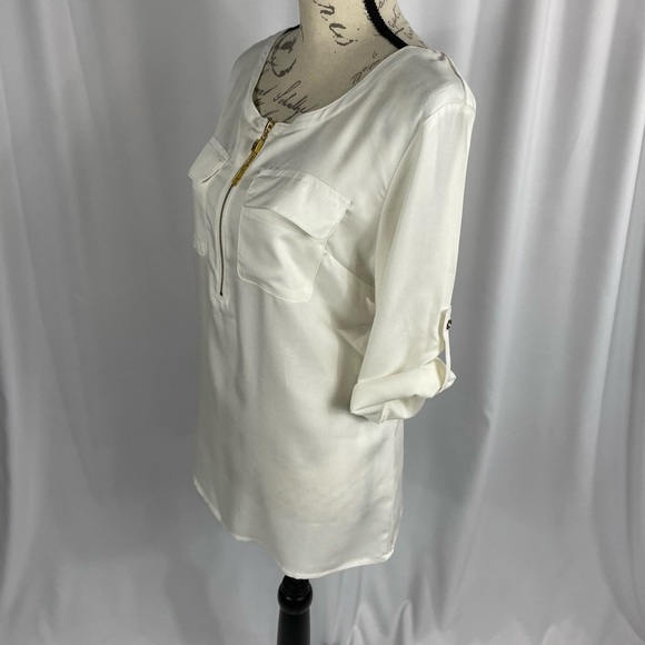 Jones New York Women’s Front Tassel Zipper Top - Picture 10 of 16